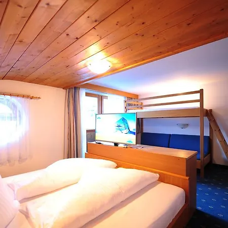 Hotel Garni Hubertus Serfaus