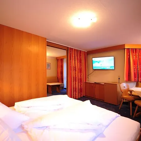 Hotel Garni Hubertus Serfaus
