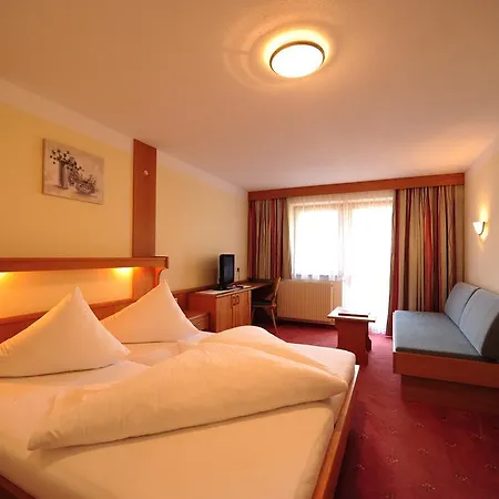 Hotel Garni Hubertus Serfaus