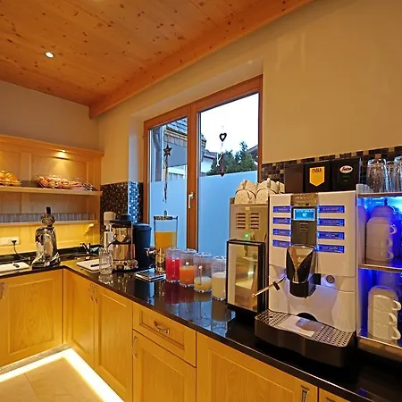 Hotel Garni Hubertus 3* Serfaus