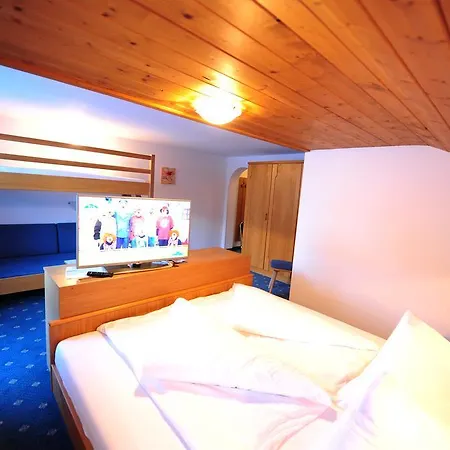 Hotel Garni Hubertus Serfaus